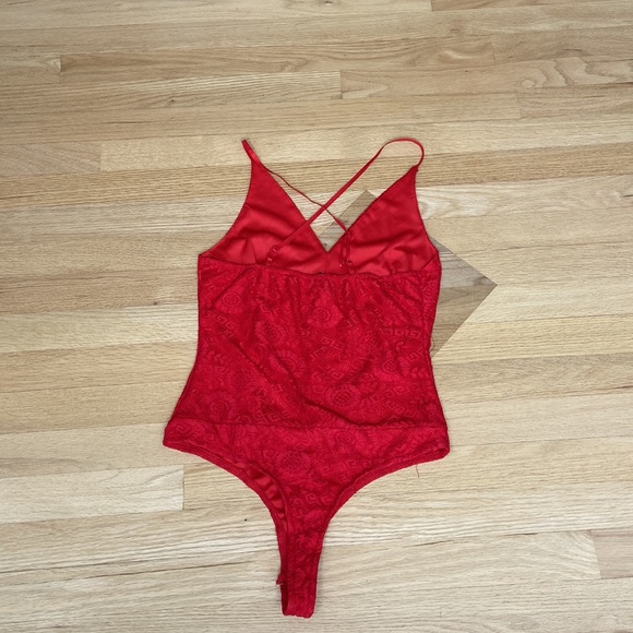 Windsor red lace lingerie size M - Picture 2 of 6